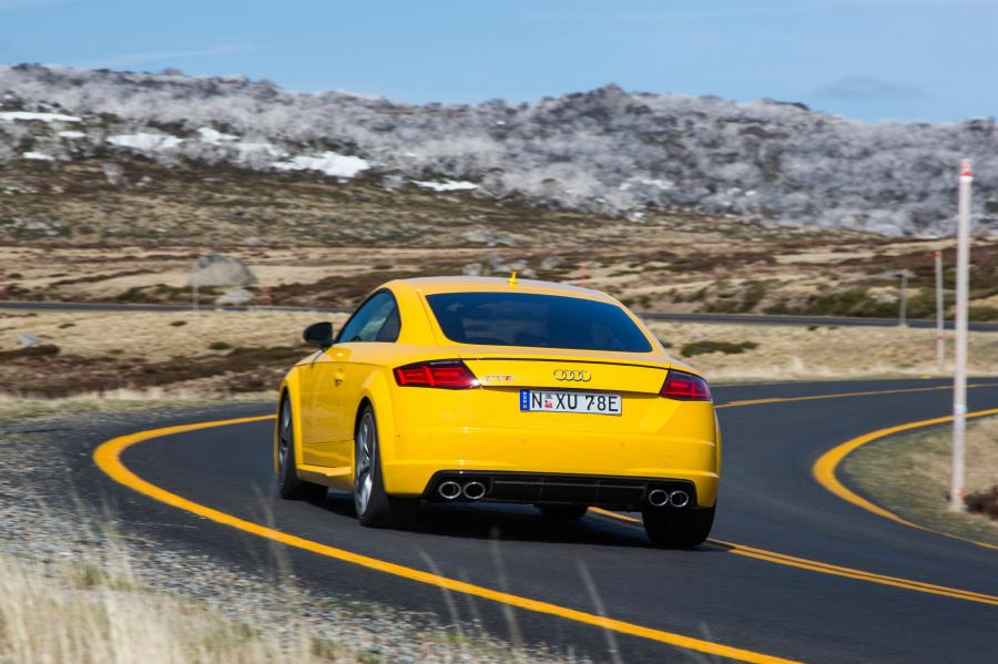  Audi TTS Coupe (8S) 2015 года  (AU) (фото 17 из 19)